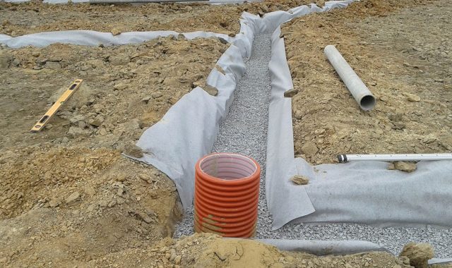  приготовить аналогичный марочному бетон с наполнителем из песка и .